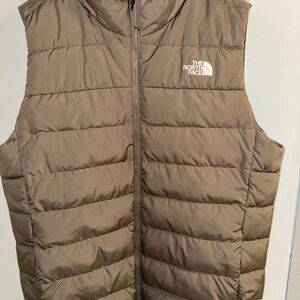 The North Face Men's Aconcagua 3 Taupe Puffer Vest